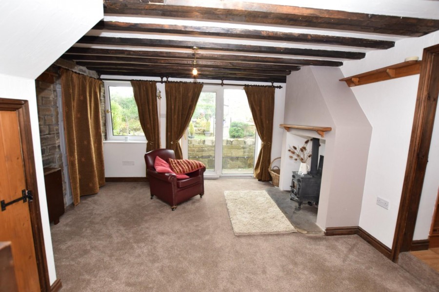 Images for 1a Barton Cottages, High Flatts, HD8 8XU