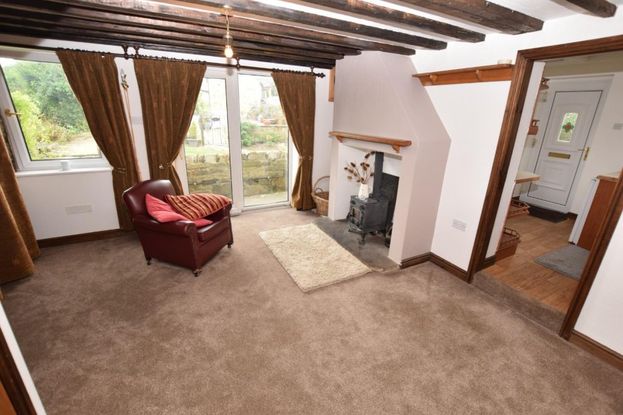 Images for 1a Barton Cottages, High Flatts, HD8 8XU